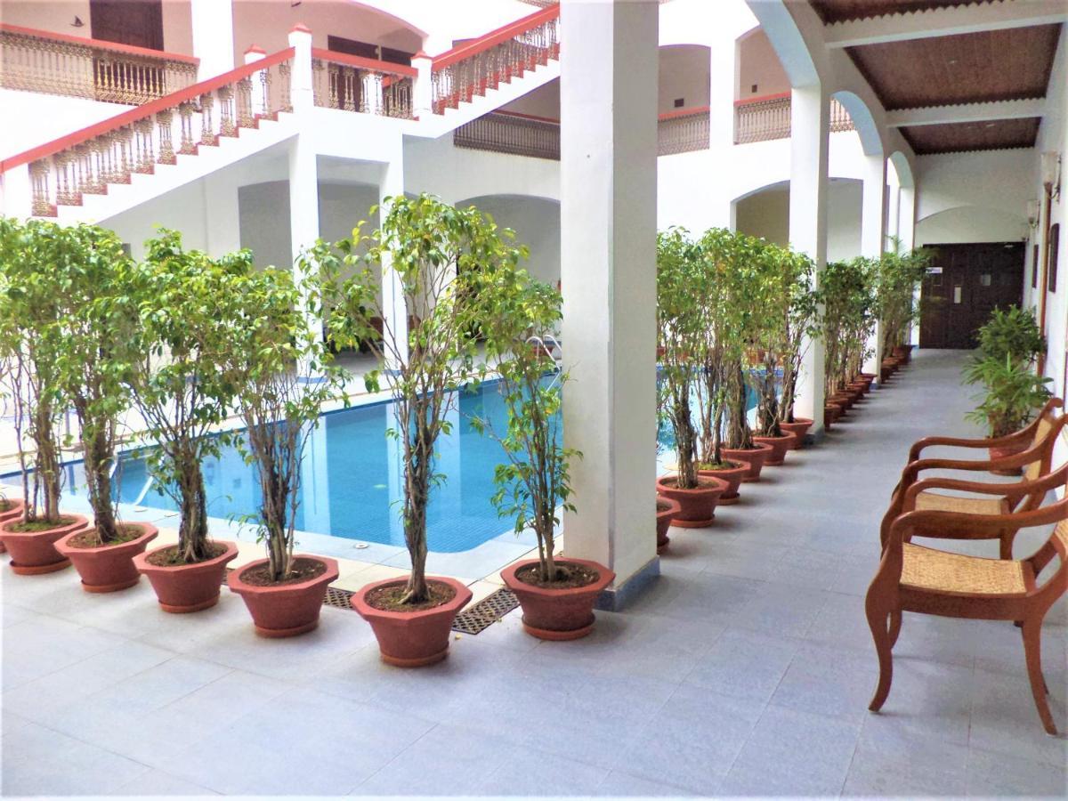 The Killians Boutique Hotel Kochi Exterior photo